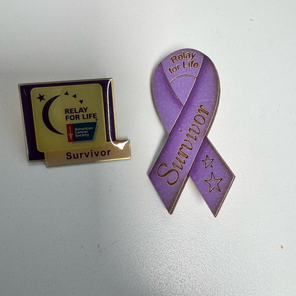 Set of 2 Relay for Life Survivor Lapel Pins.  American Cancer Society. - Picture 1 of 4